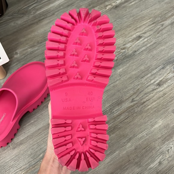 Jeffrey Campbell Pink Platform Clog Mules - Picture 5 of 7